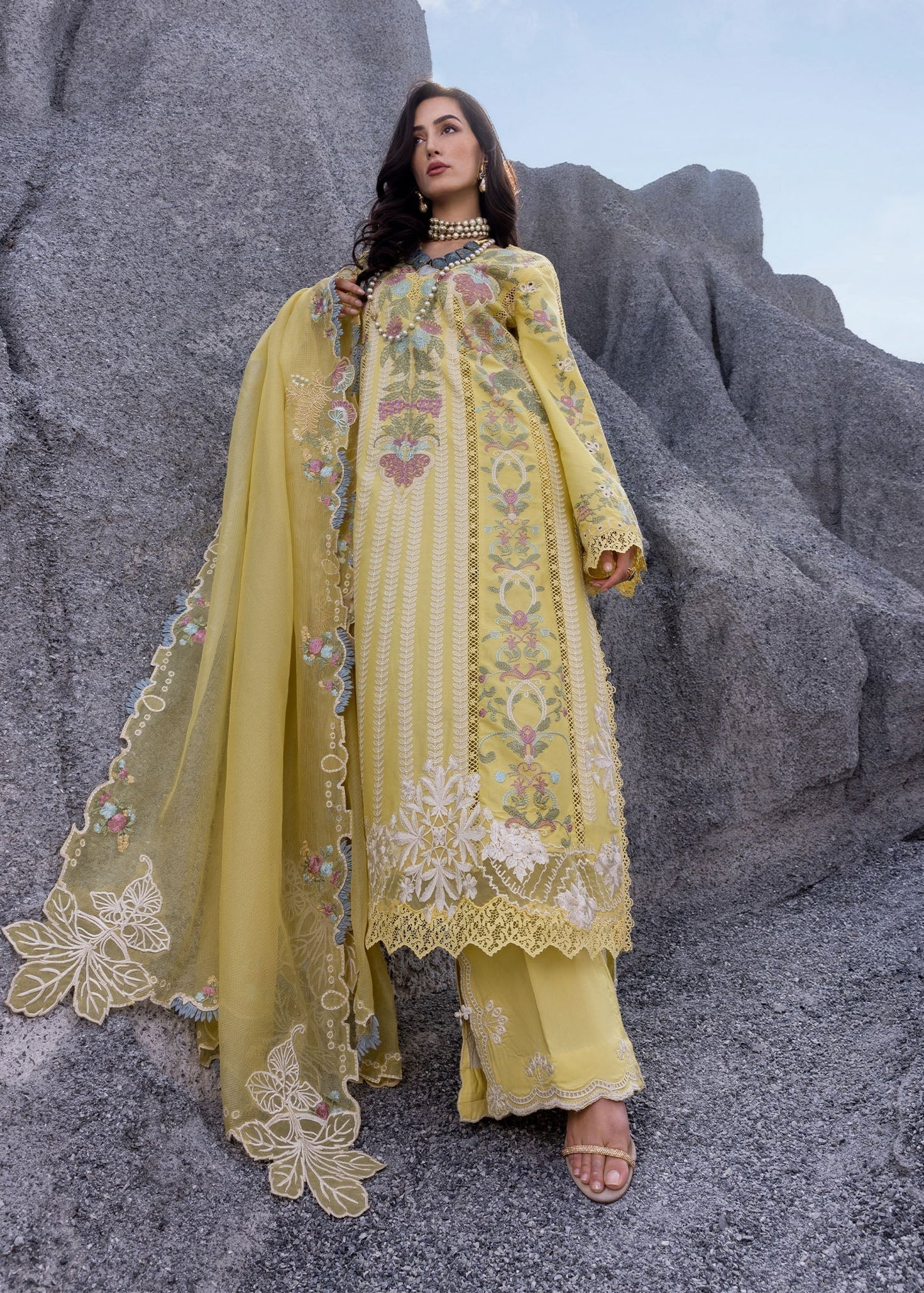 Saira Shakira | 3 Piece Unstitched Embroidered Lawn | DILARA-B