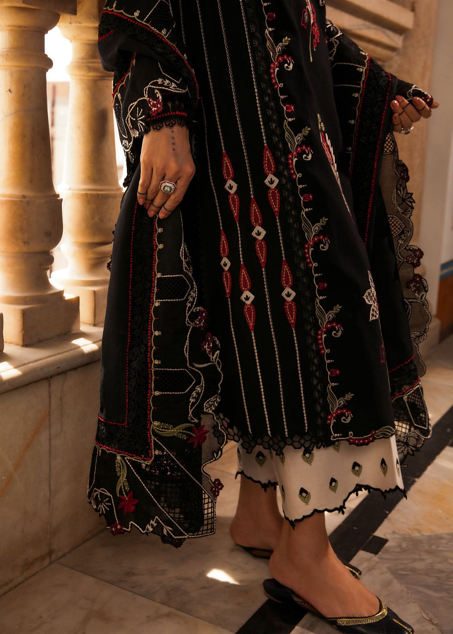 Crimson | 3 Piece Unstitched Embroidered Lawn | Meenakari | CWTR24-D5