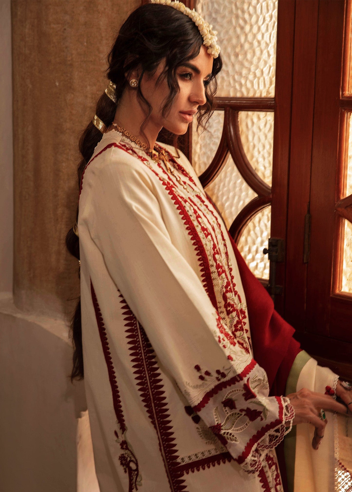 Crimson | Unstitched Embroidered Lawn with Shawl | Musafir CWTR24-D6