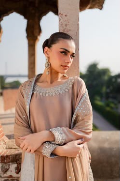 Vintage | 3 Piece Unstitched Embroidered Tussle Silk | Ahlaam