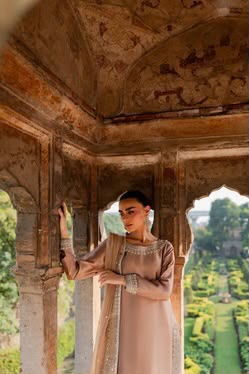 Vintage | 3 Piece Unstitched Embroidered Tussle Silk | Ahlaam