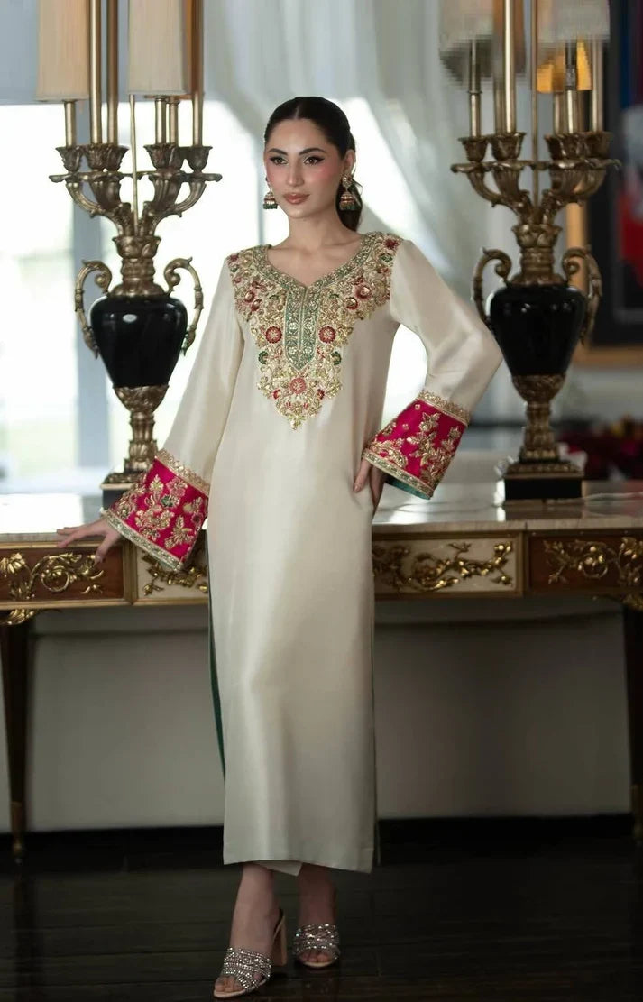 Aleena Khan | 3 Piece Unstitched Embroidered Tussle Silk | Poshkari