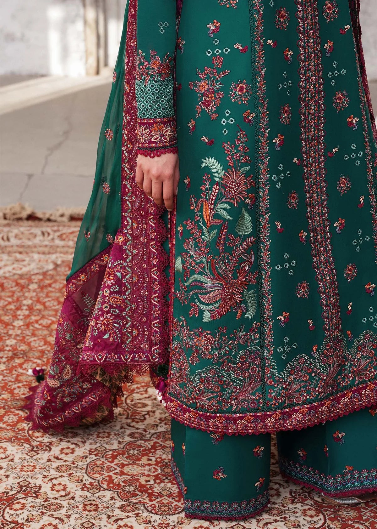 Hussain Rehar | 3 Piece Unstitched Embroidered Lawn | Zammuradi