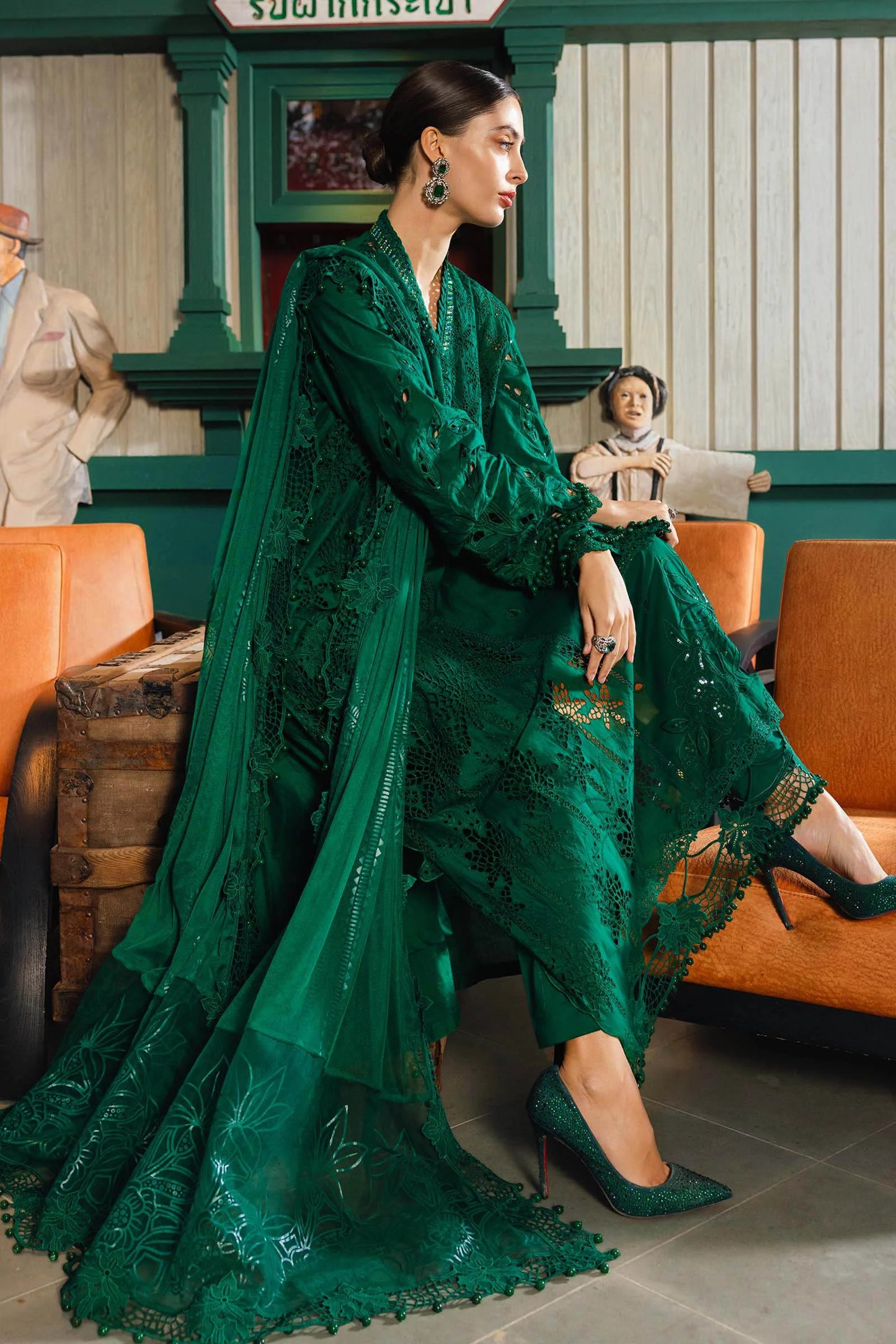 Maria B. | 3 Piece Unstitched Embroidered Lawn Suit | EL-26-04