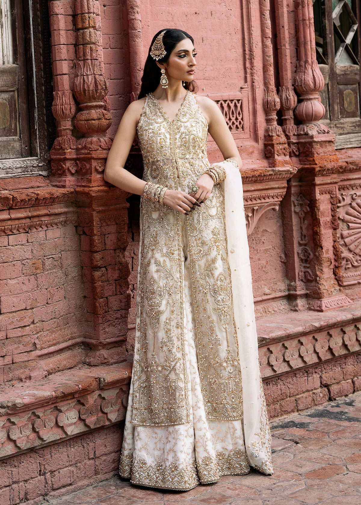 Kanwal Maik | 3 Piece Unstitched Embroidered Organza | Nisha
