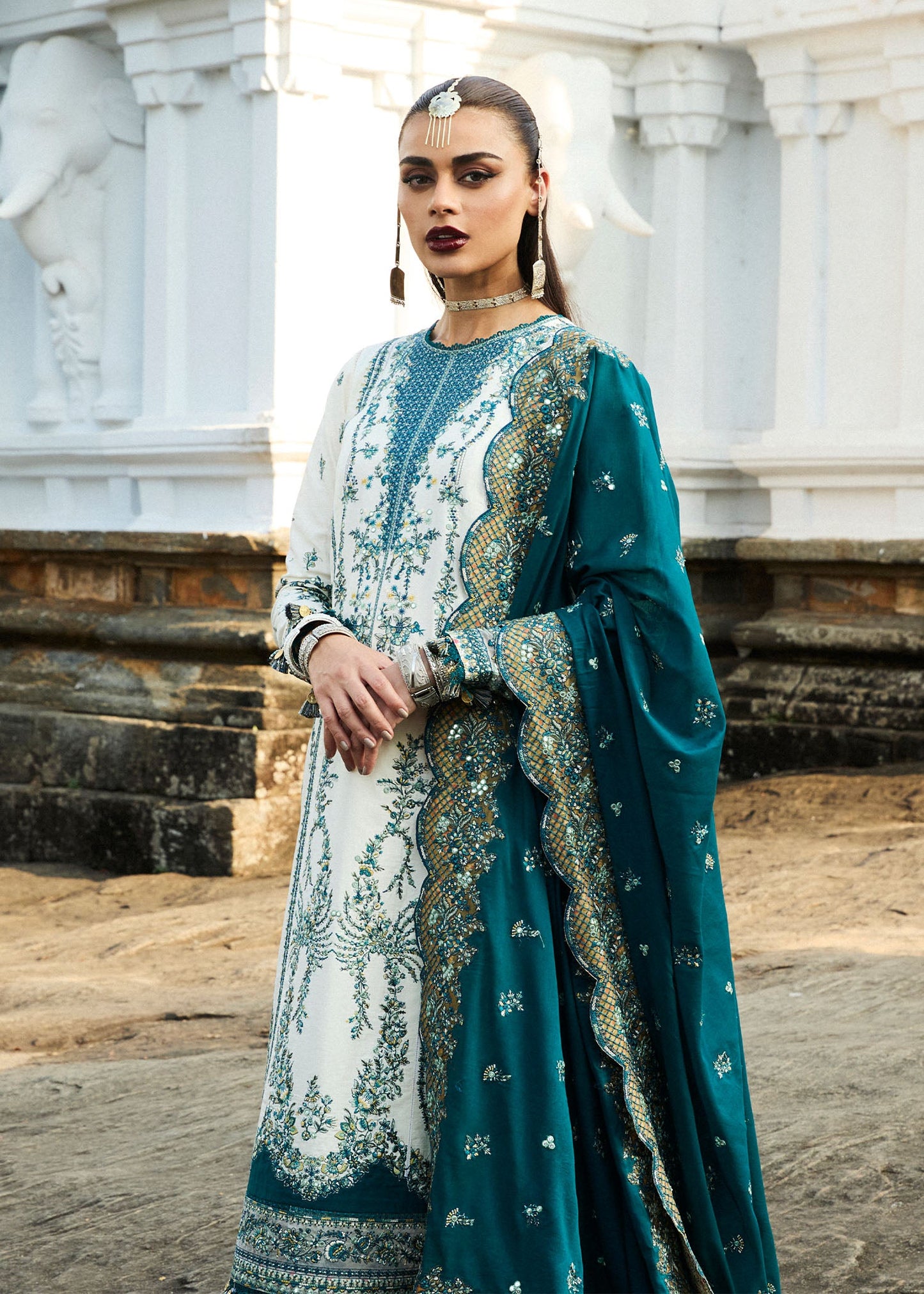 Hussain Rehar | 3 Piece Unstitched Embroidered Lawn | Veil