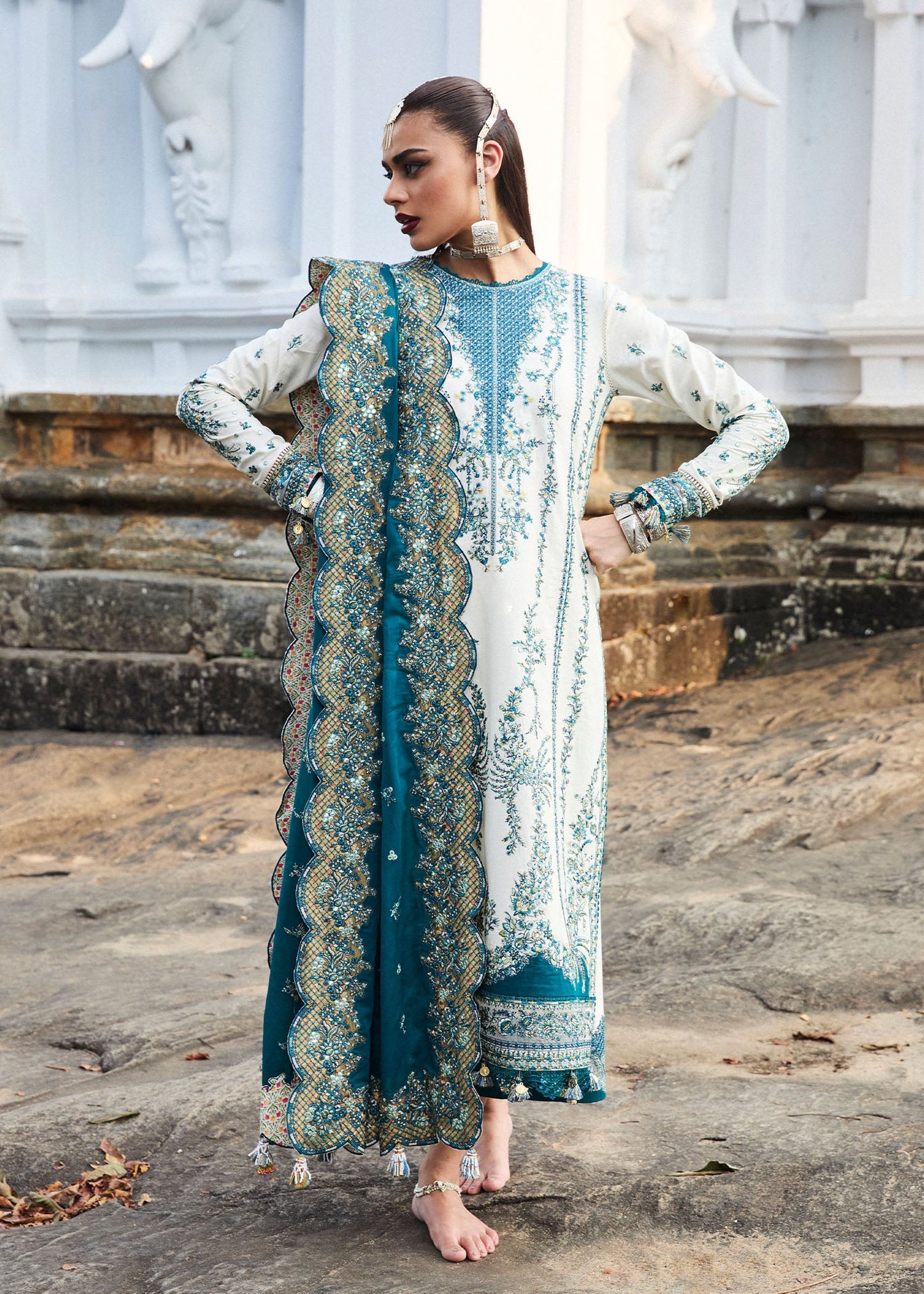 Hussain Rehar | 3 Piece Unstitched Embroidered Lawn | Veil