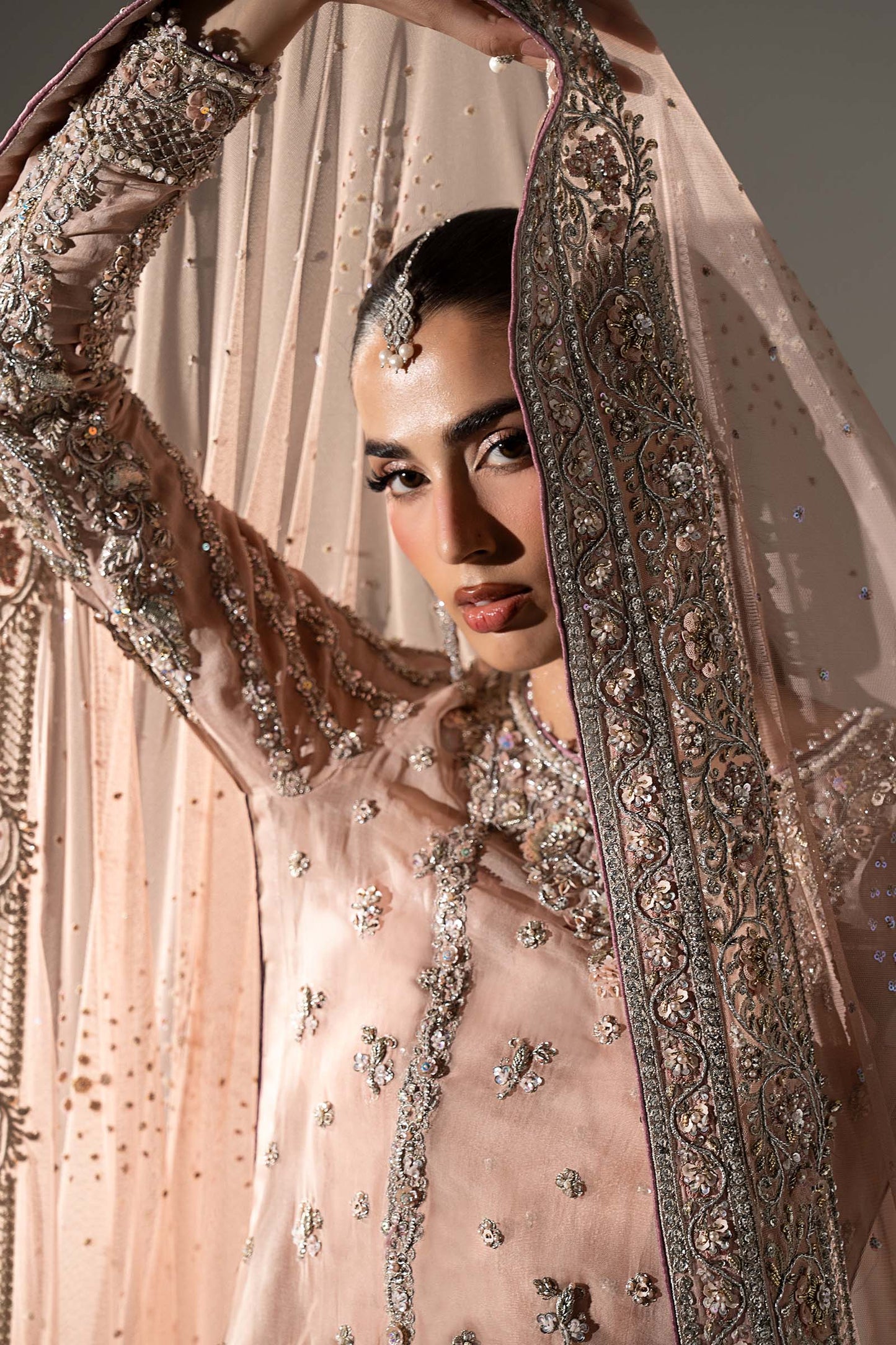 Maria B. | 3 Piece Unstitched Embroidered Organza with Tussle Silk | Velmira