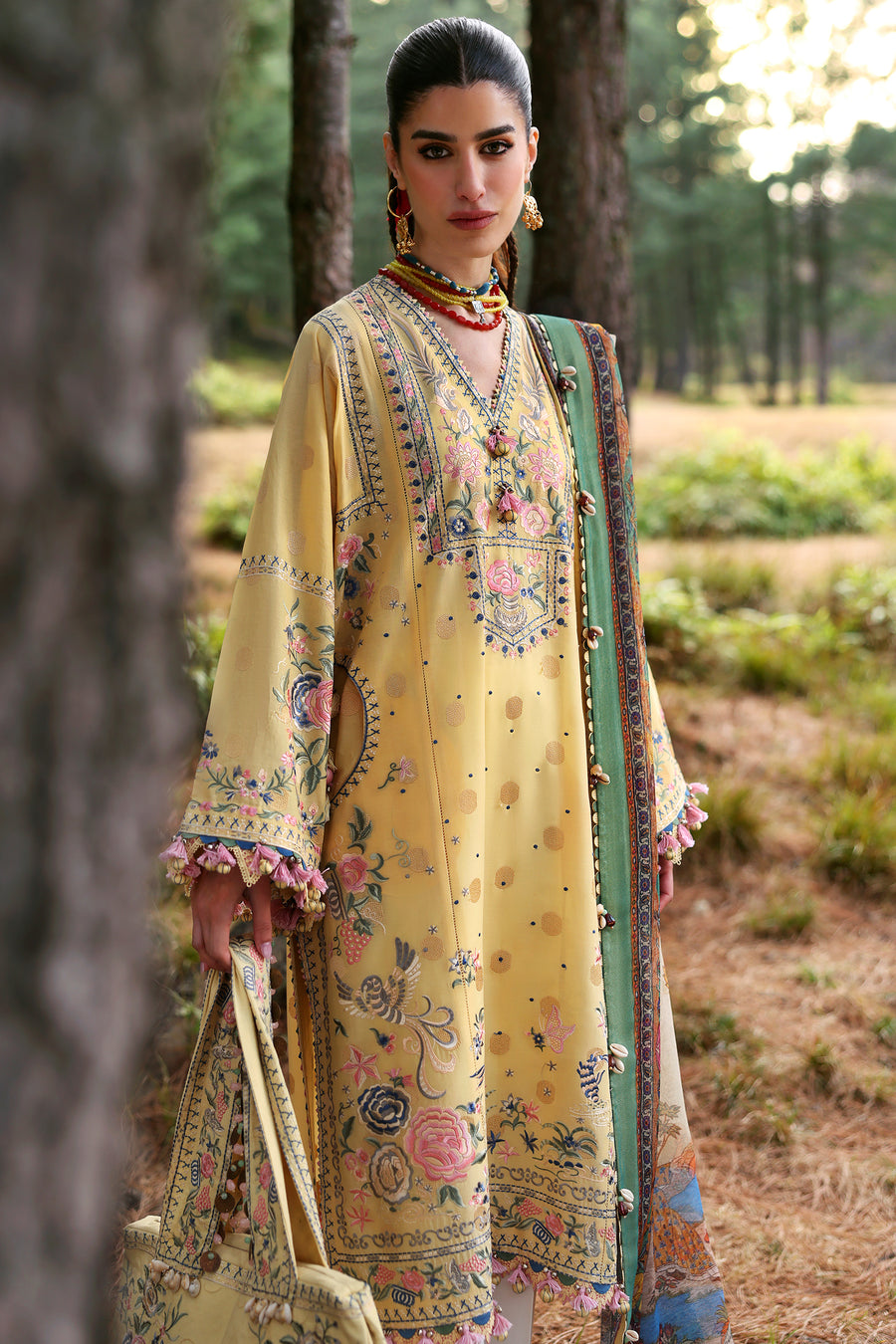 Zaha by Khadija Shah | 3 Piece Unstitched Embroidered Lawn | ZURI (ZL25-12 A)