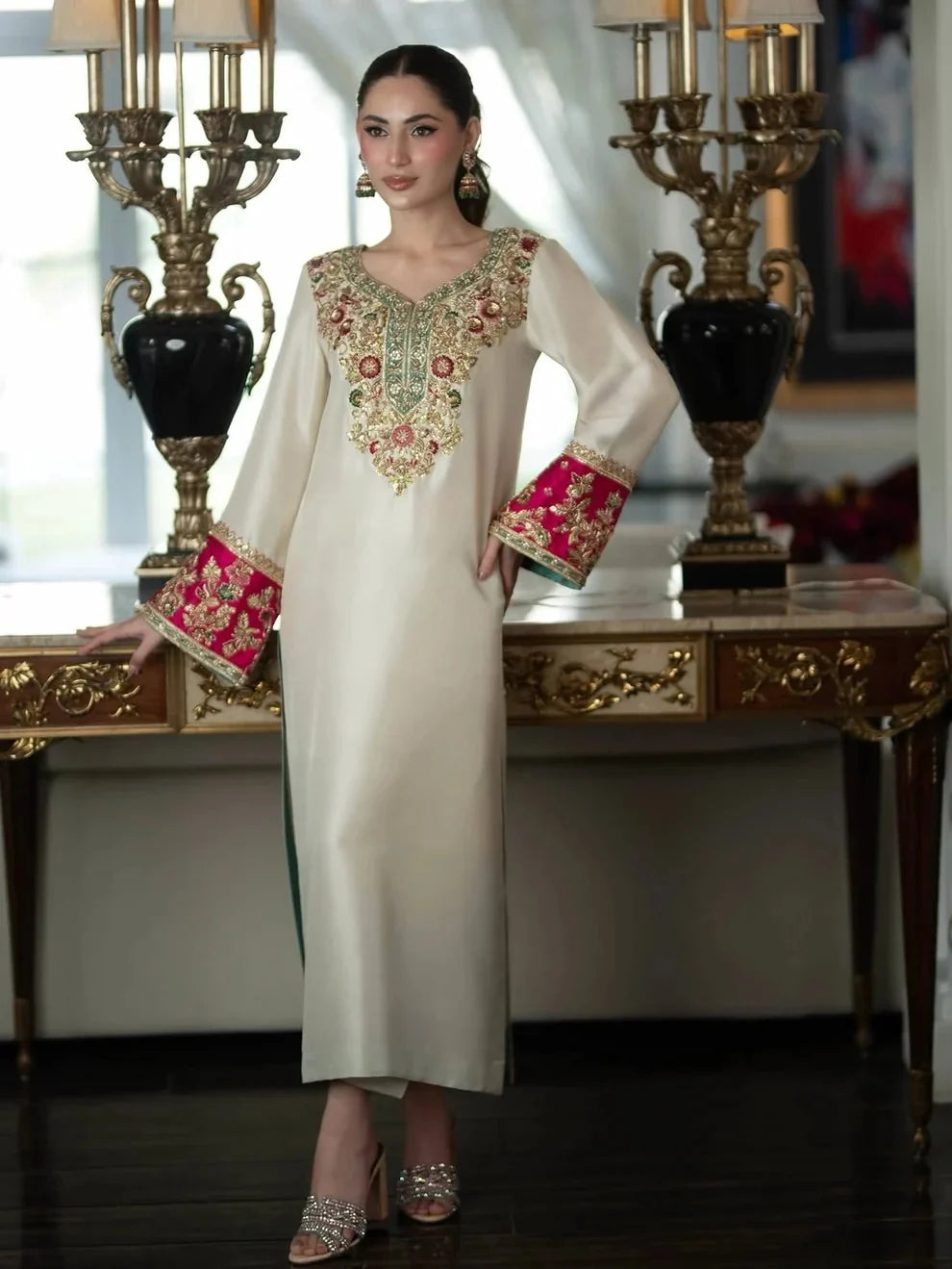 Aleena Khan | 3 Piece Unstitched Embroidered Silk | Noor e Nazar