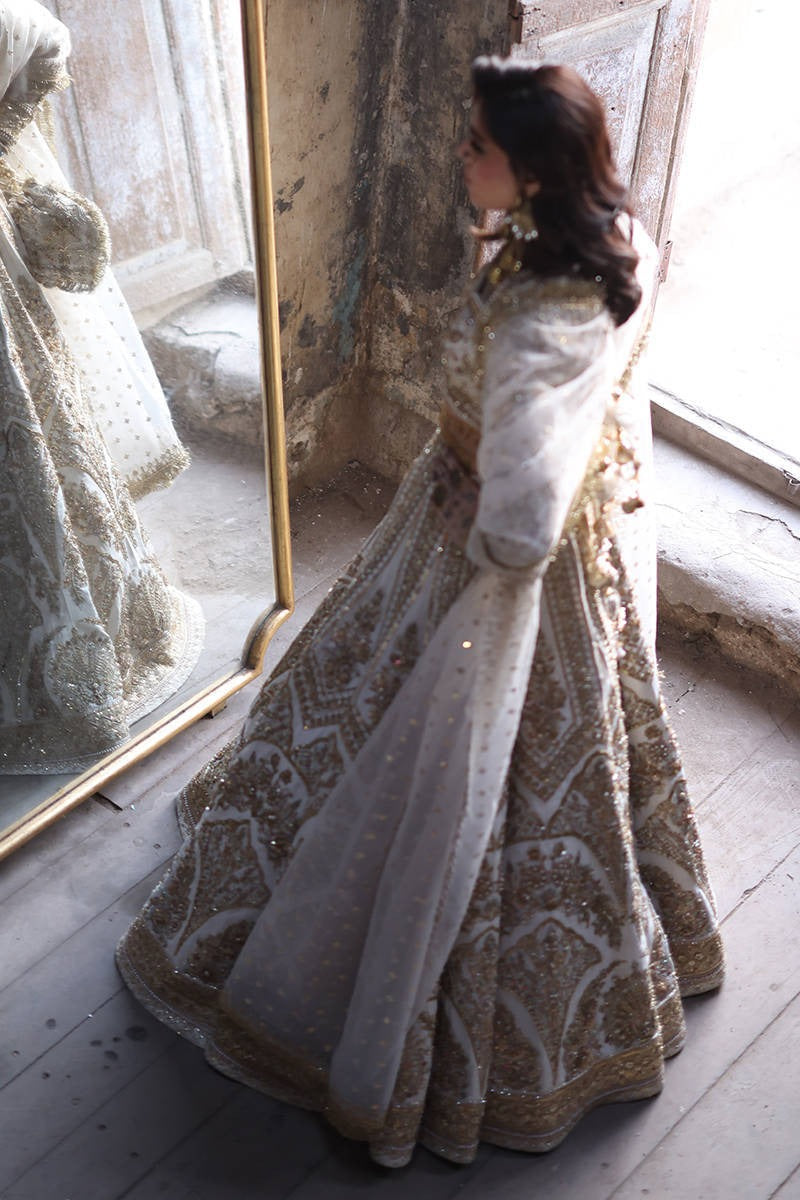 Mohsin Naveed Ranjha | Italian Silk Choli Lehgna | Bibbojaan