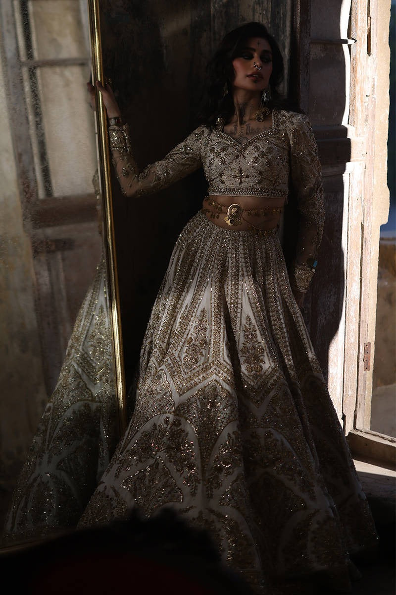 Mohsin Naveed Ranjha | Italian Silk Choli Lehgna | Bibbojaan