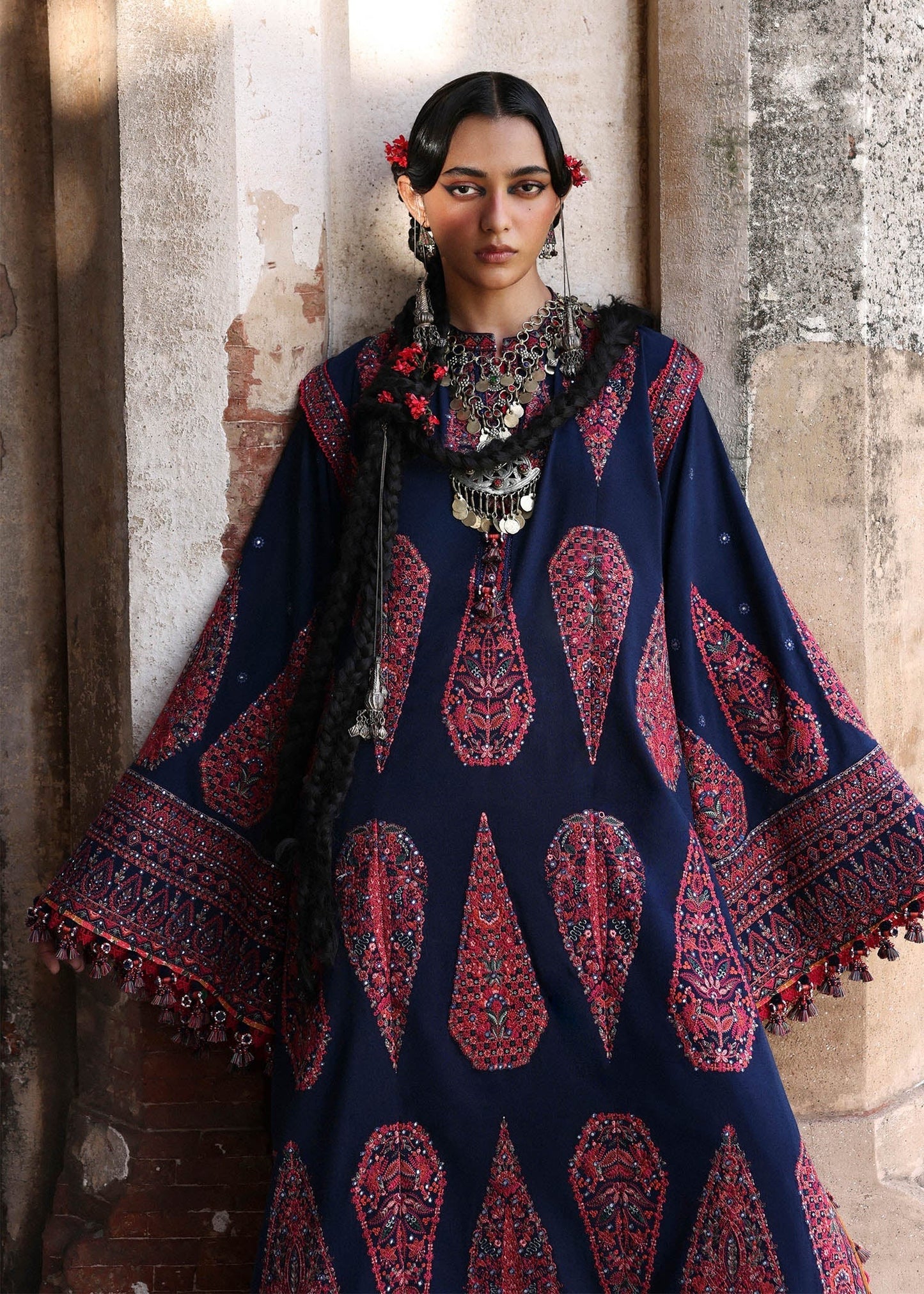 Hussain Rehar | 3 Piece Unstitched Embroidered Karandi | Gulbano