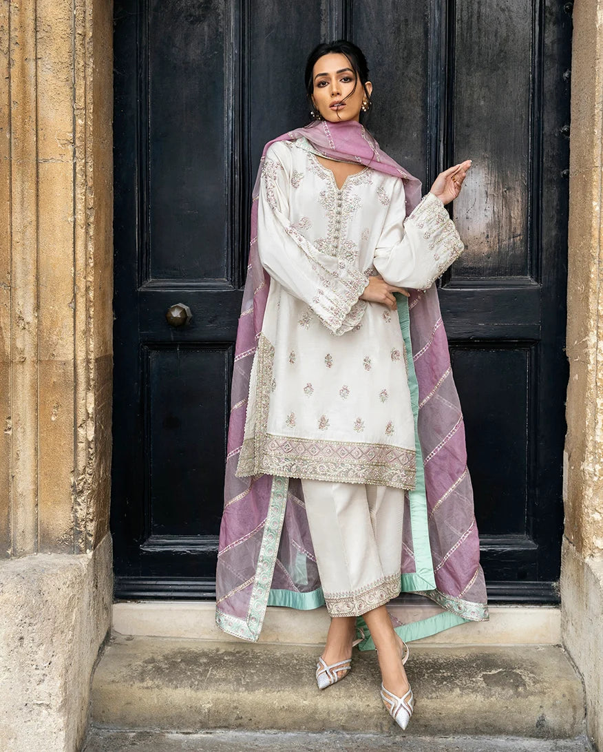 Mushq | 3 Piece Unstitched Embroidered Tussle Silk | Luminous Lace