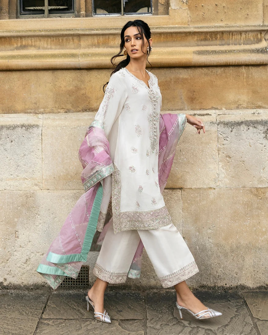 Mushq | 3 Piece Unstitched Embroidered Tussle Silk | Luminous Lace