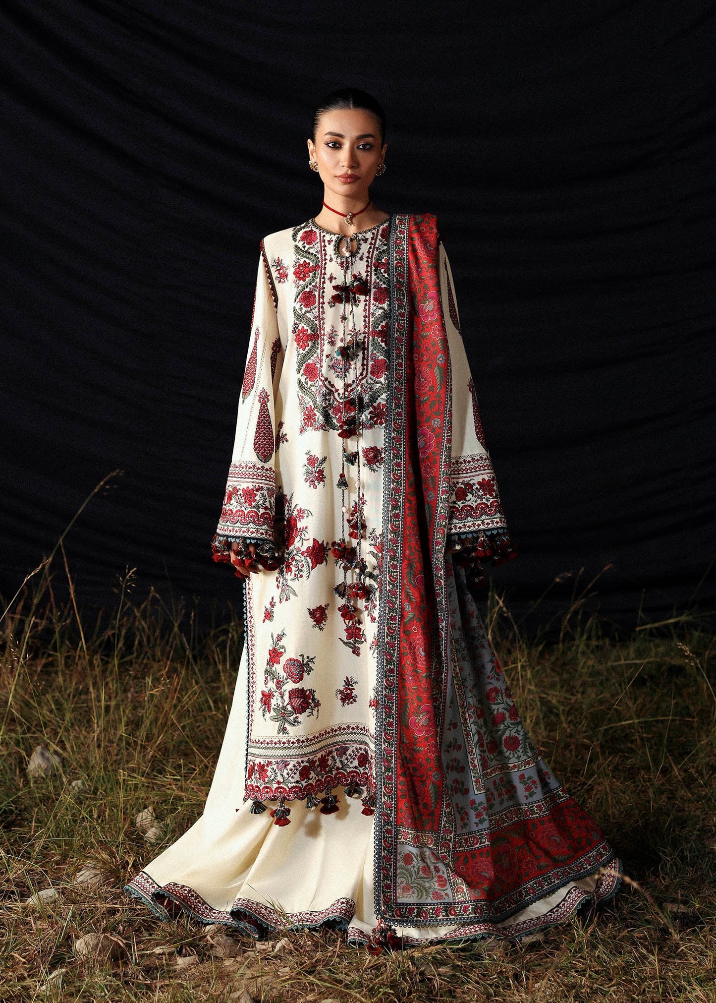 Hussain Rehar | 3 Piece Unstitched Embroidered Khaddar | Gulban